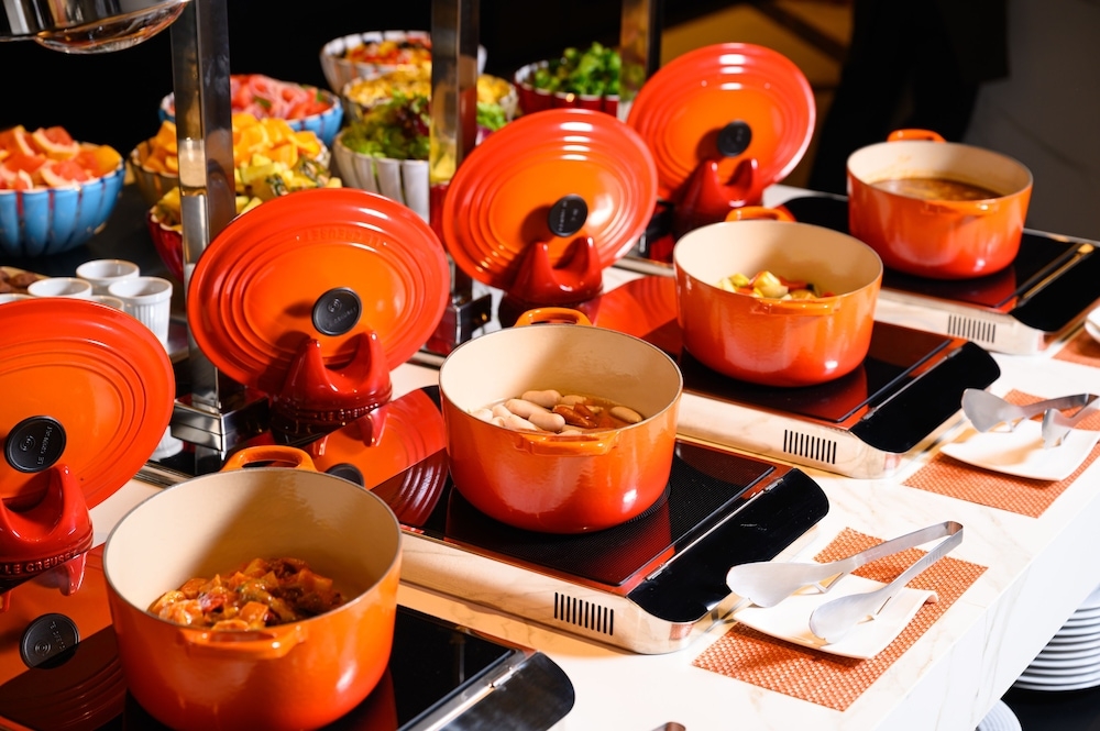 뷔페 아침 식사