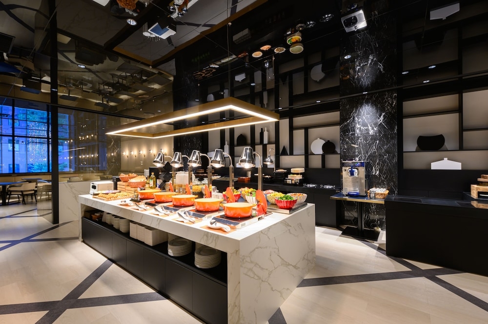 뷔페 아침 식사