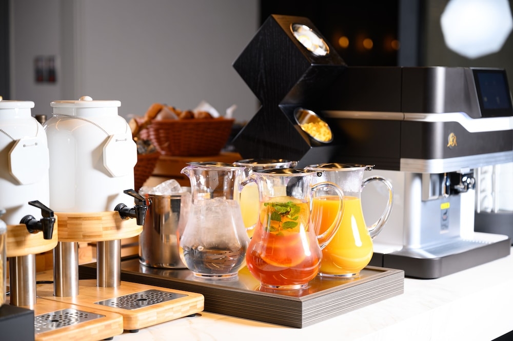 뷔페 아침 식사