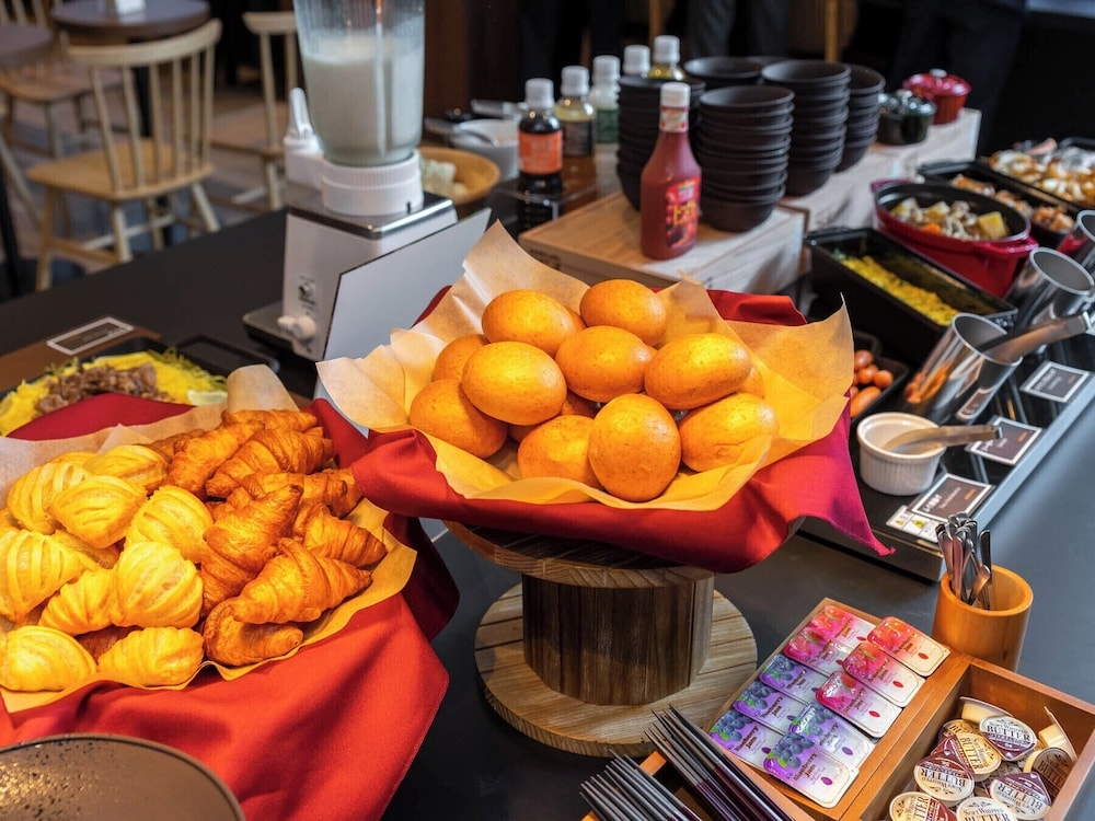 뷔페 아침 식사