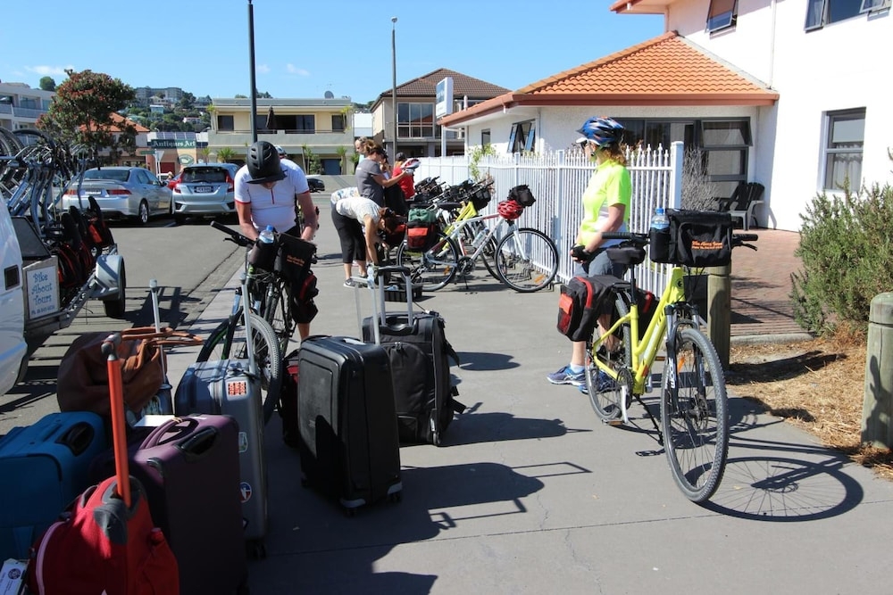 숙박 시설 구내