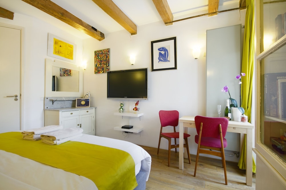 객실 내 편의 시설/서비스