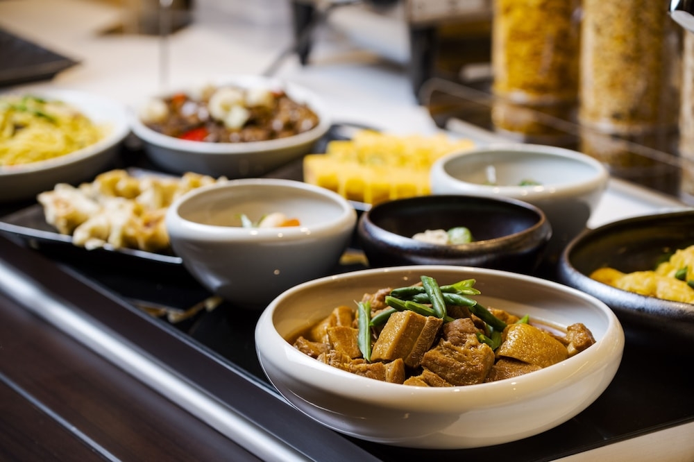 뷔페 아침 식사