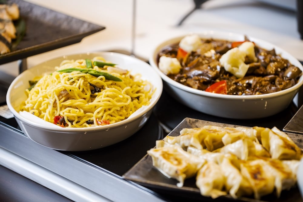 뷔페 아침 식사