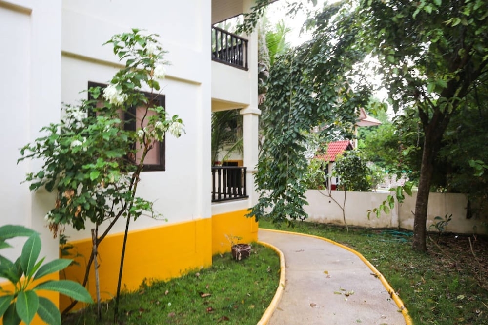 숙박 시설 정면