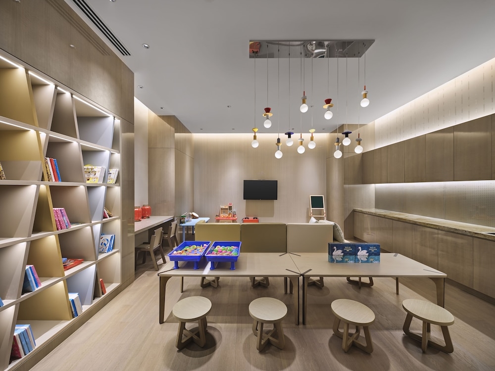 어린이 놀이 공간 - 실내