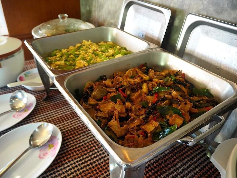 뷔페 아침 식사