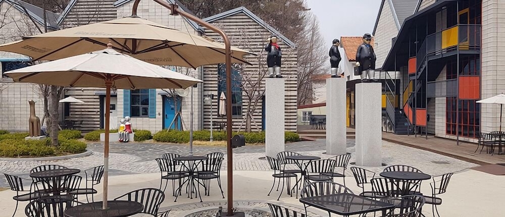 숙박 시설 내 편의 시설/서비스