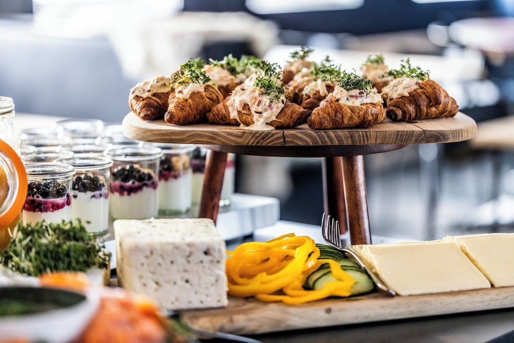 뷔페 아침 식사