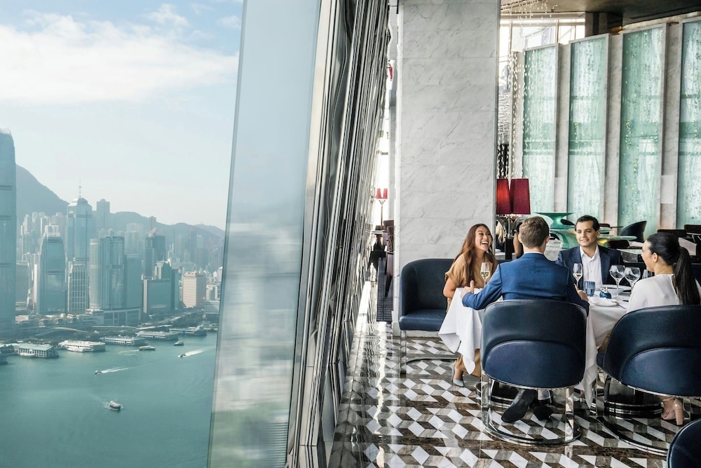 숙박 시설 내 편의 시설/서비스