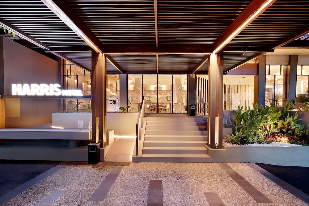 숙박 시설 입구