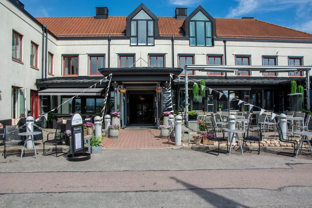 숙박 시설 입구