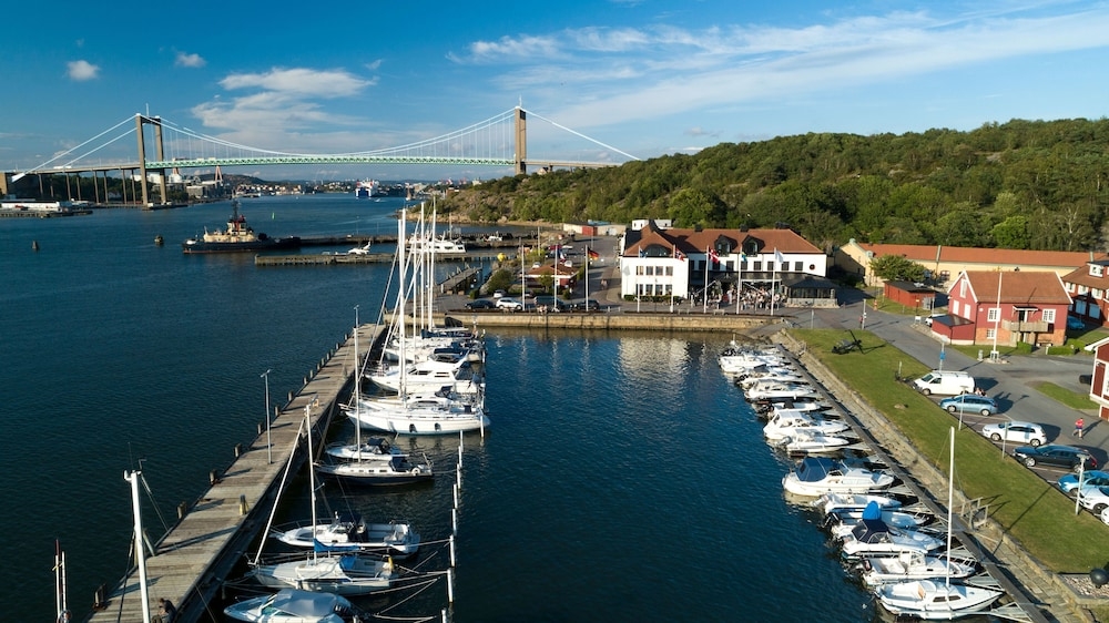 숙박 시설 정면