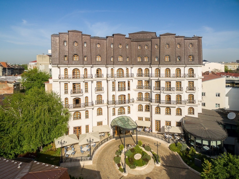 숙박 시설 정면