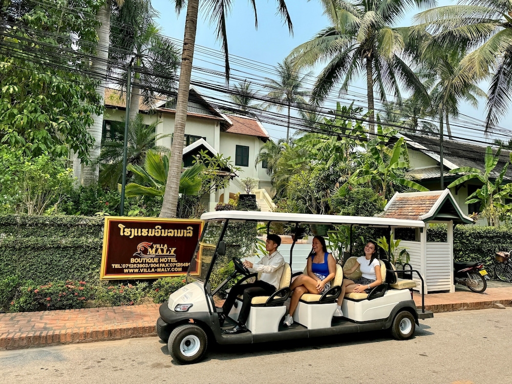 숙박 시설 정면