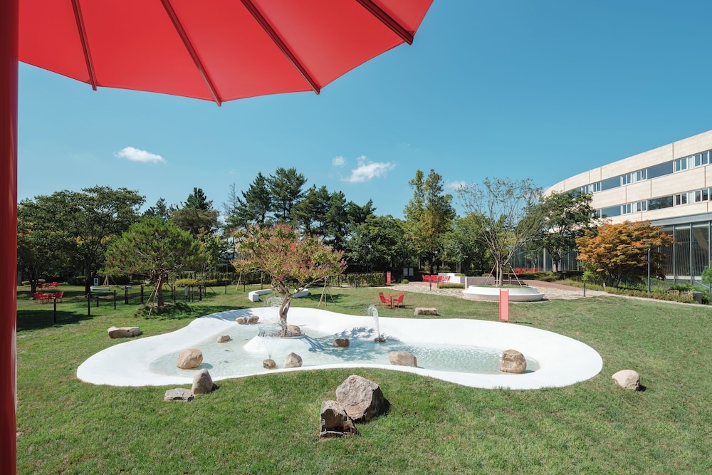 숙박 시설 정면