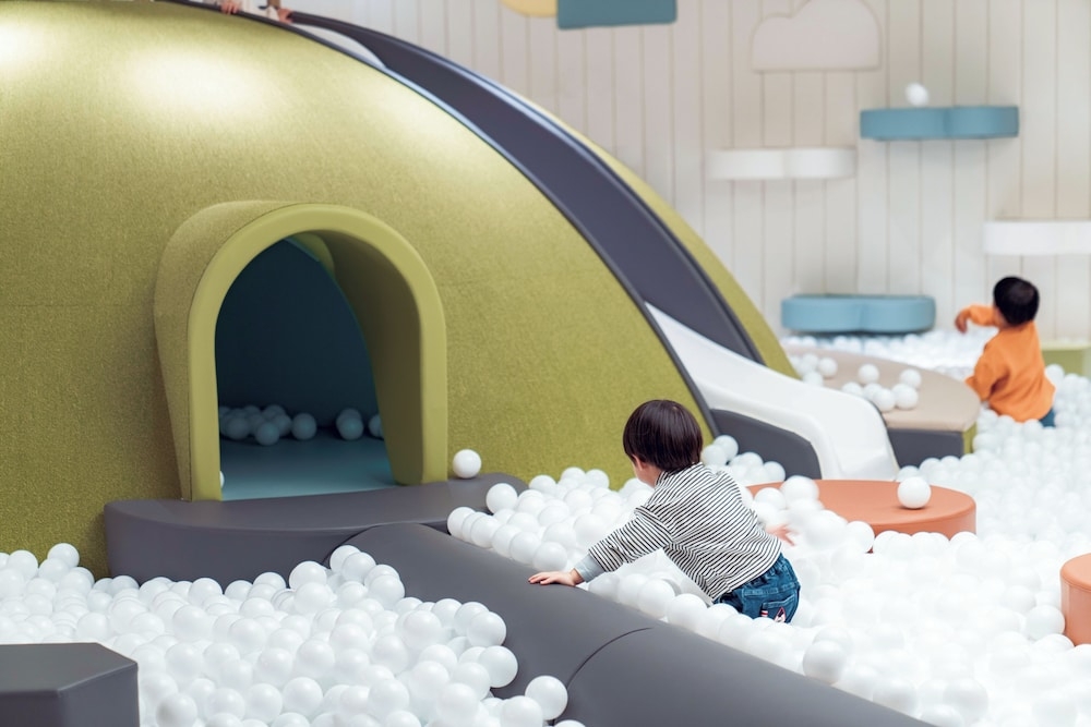 어린이 놀이 공간 - 실내