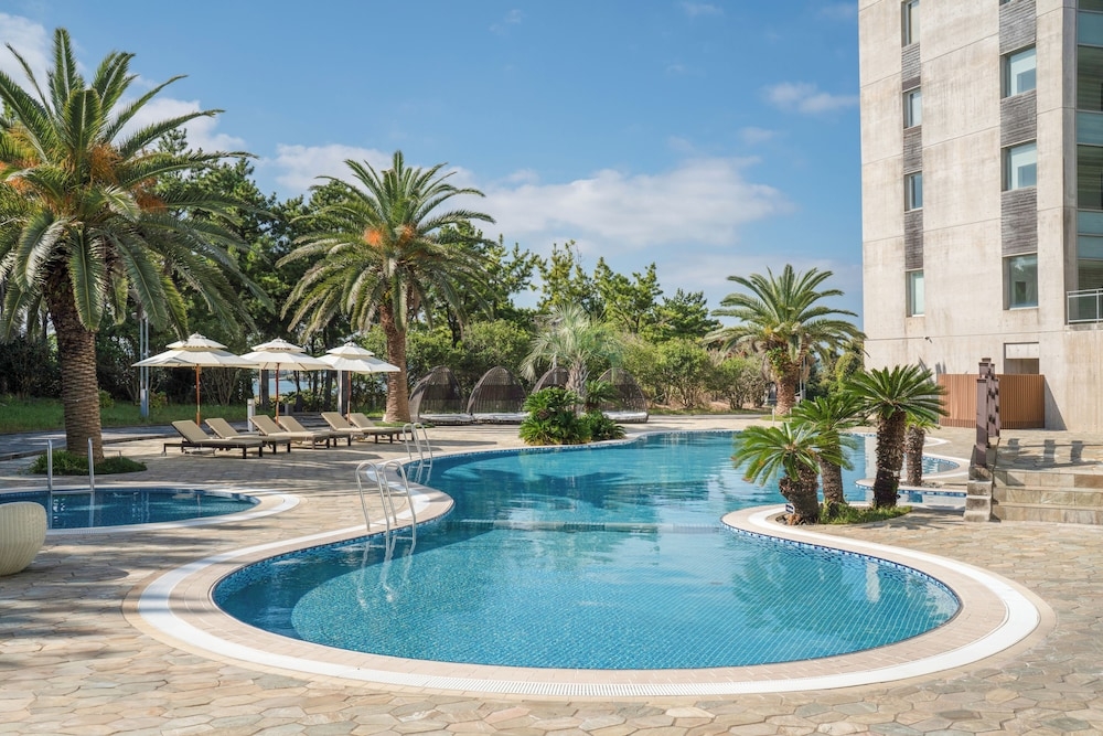 실내/야외 수영장