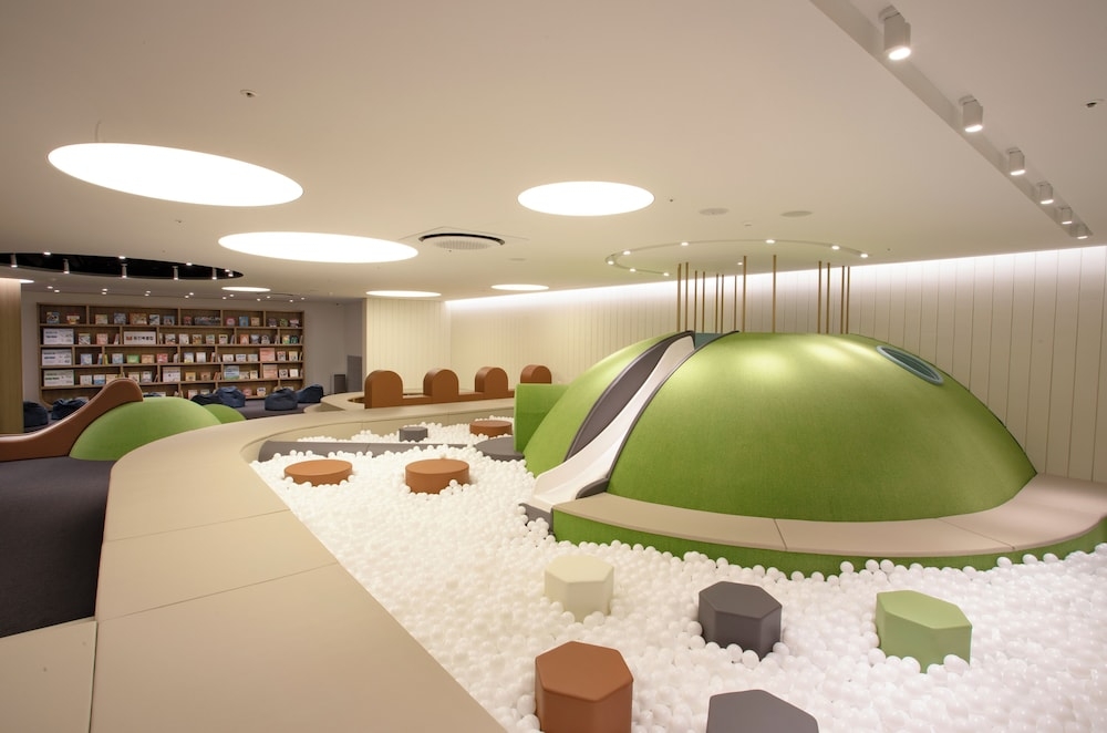 어린이 놀이 공간 - 실내