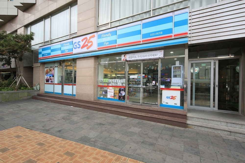 숙박 시설 내 편의 시설/서비스