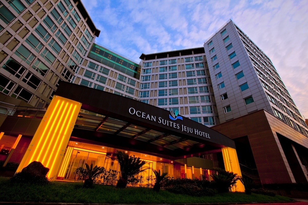 숙박 시설 정면