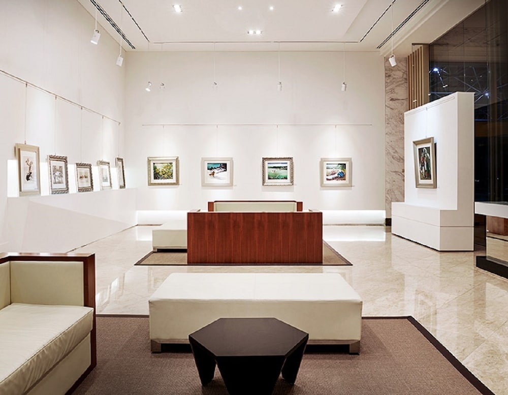 로비 좌석 공간