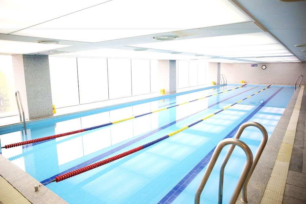 실내 수영장