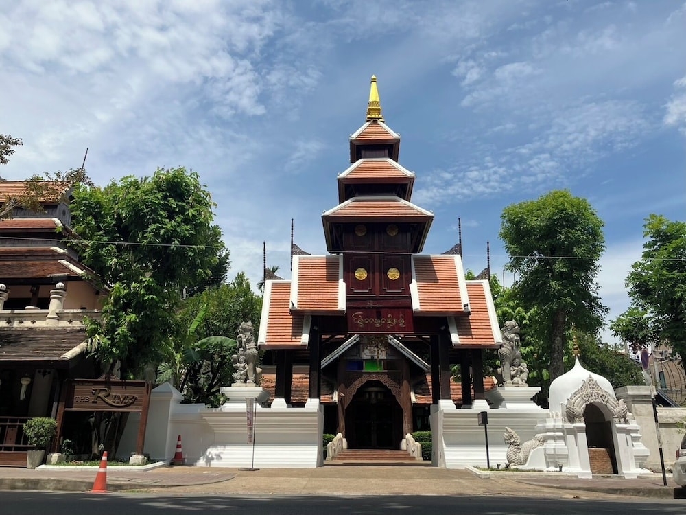 숙박 시설 정면