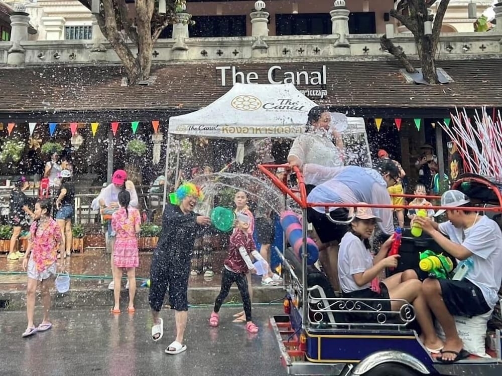 숙박 시설 정면