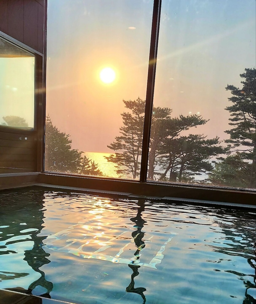 숙박 시설 내 편의 시설/서비스