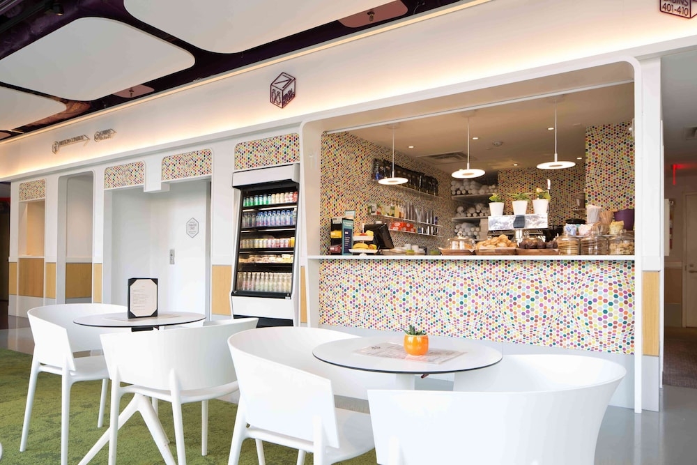 바(숙박 시설 내)