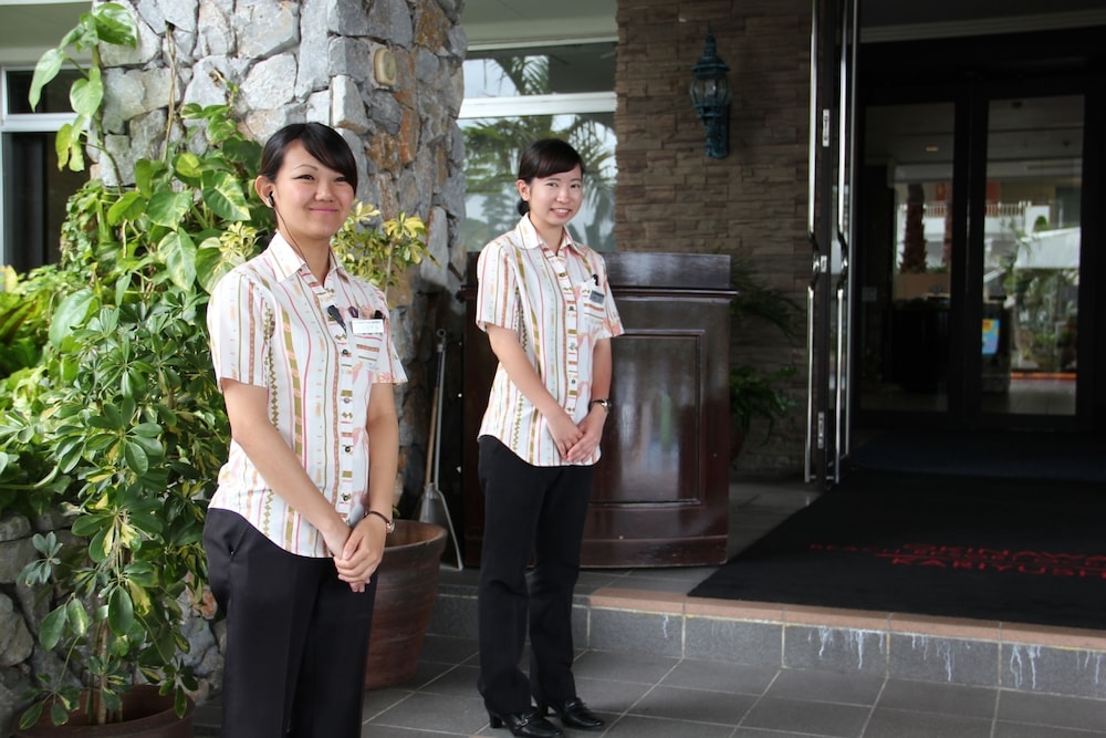 숙박 시설 입구