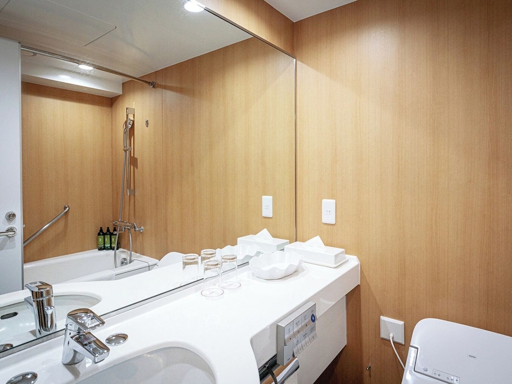 숙박 시설 내 편의 시설/서비스