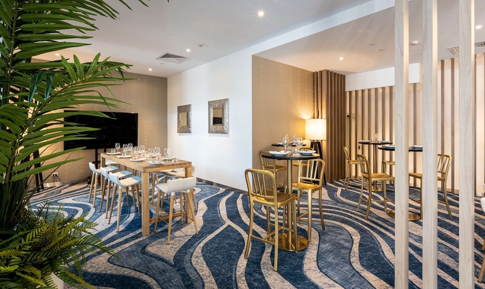 바(숙박 시설 내)