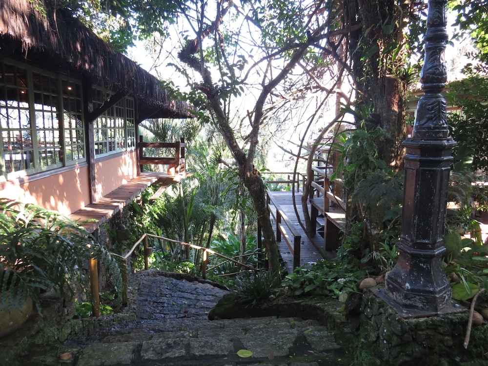 숙박 시설 구내