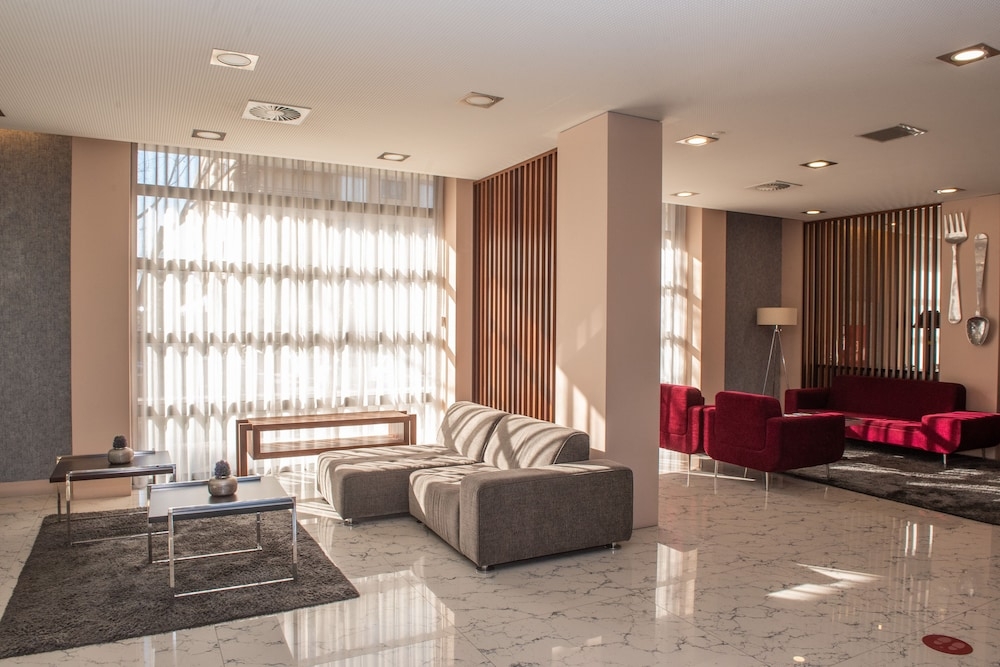 로비 좌석 공간