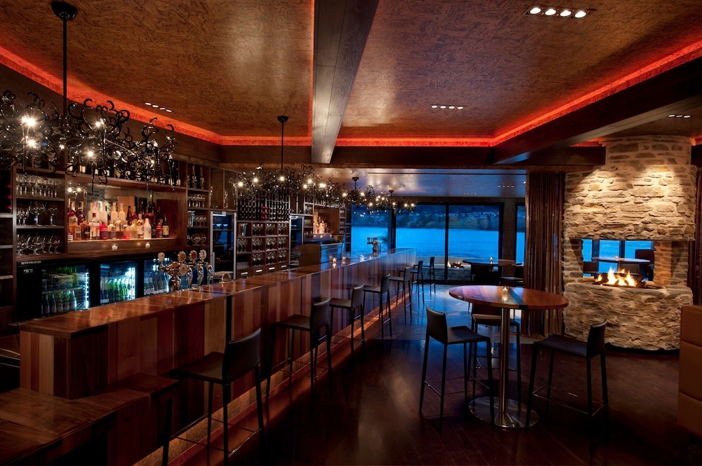 바(숙박 시설 내)