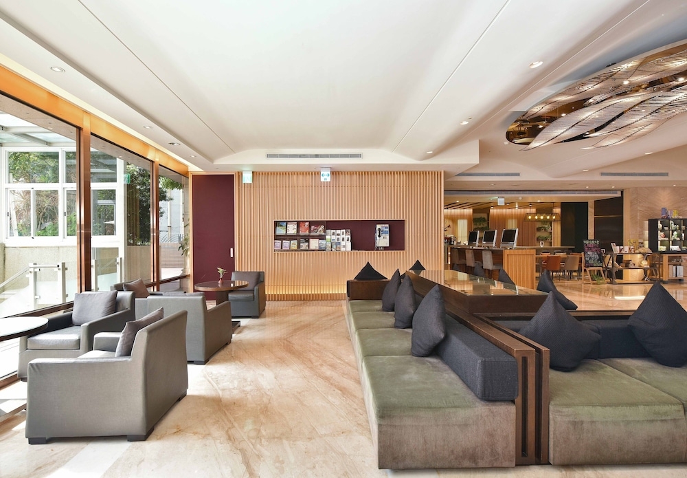 로비 좌석 공간