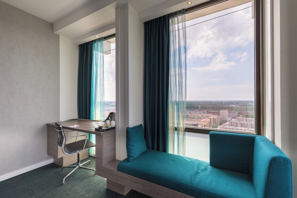 숙박 시설 내 편의 시설/서비스