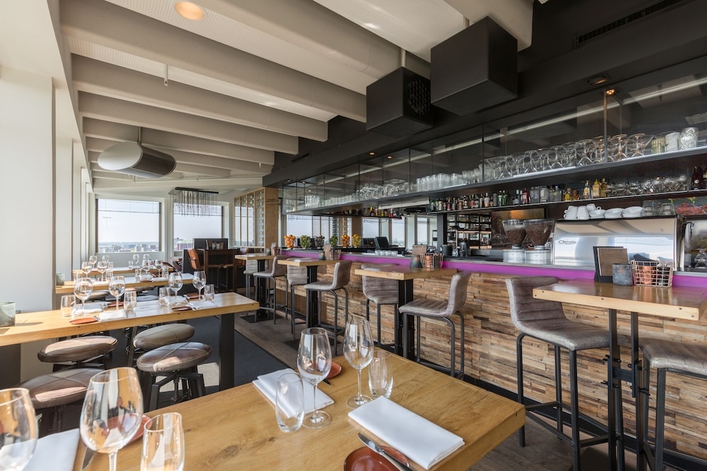 바(숙박 시설 내)