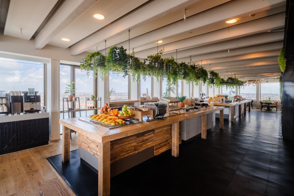 뷔페 아침 식사