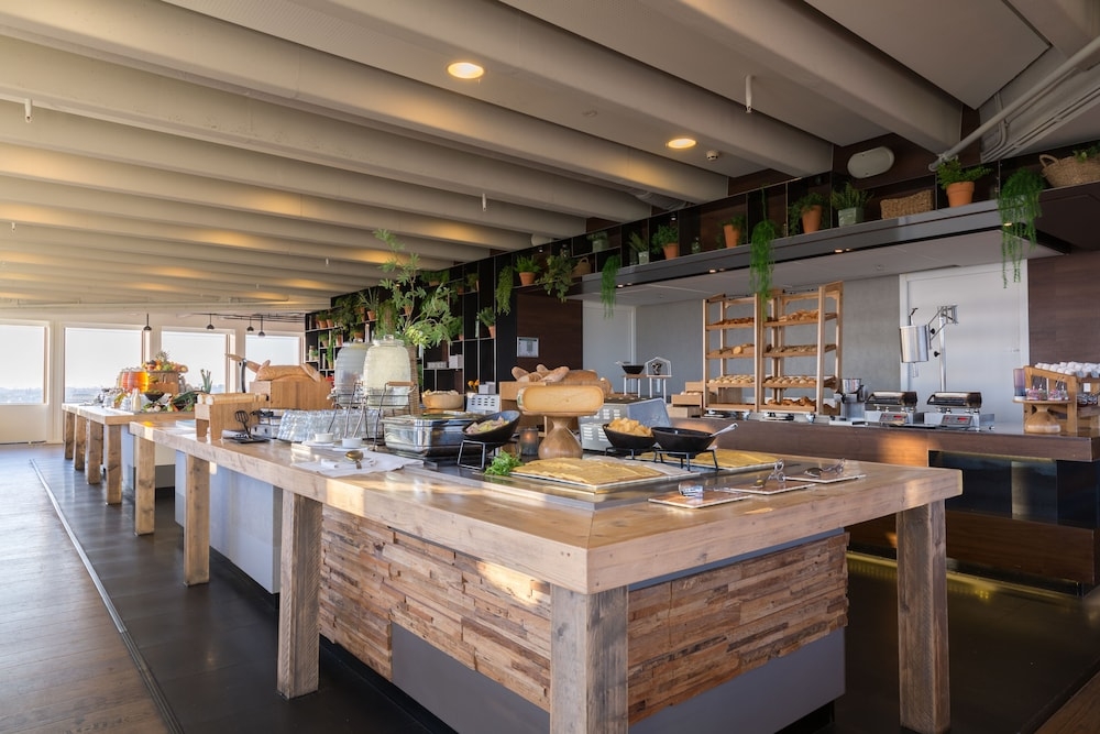 뷔페 아침 식사