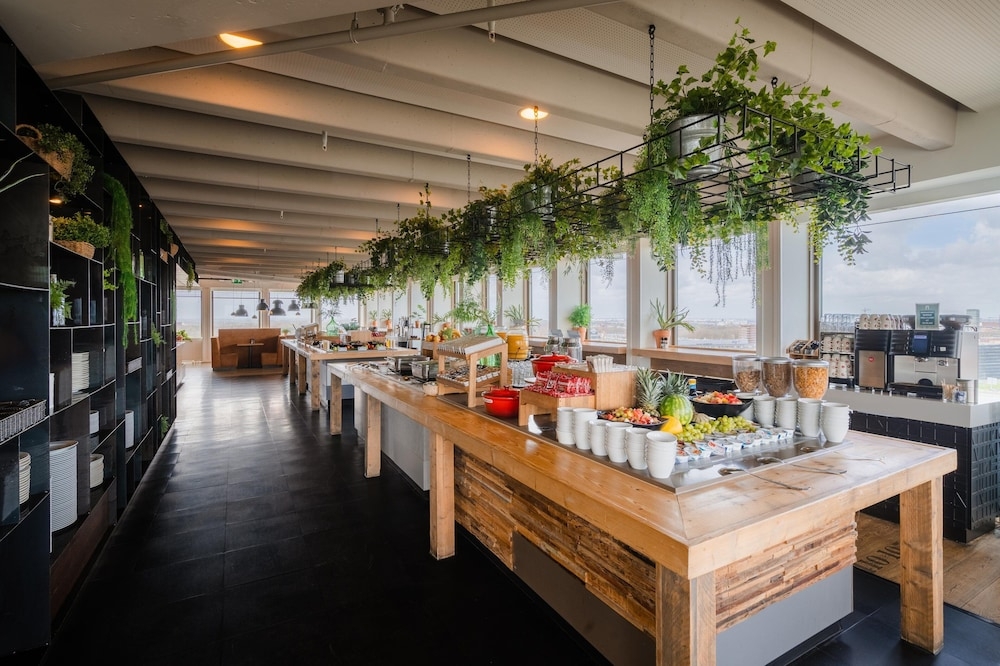 뷔페 아침 식사