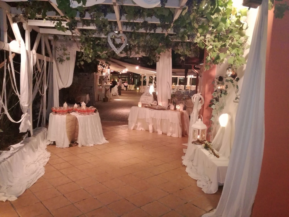 야외 결혼식 공간