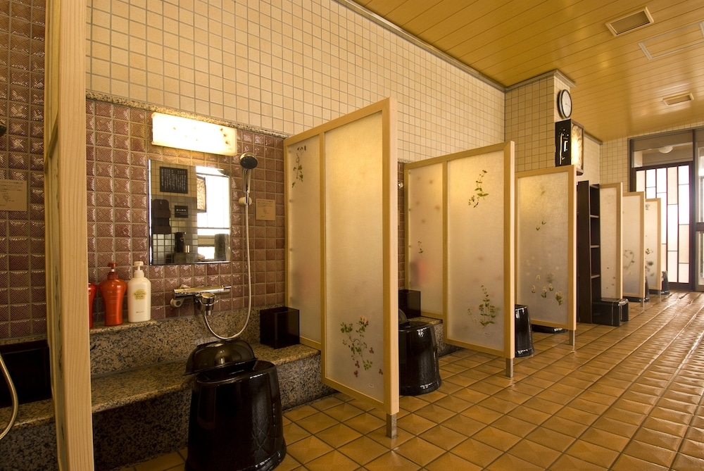 숙박 시설 내 편의 시설/서비스