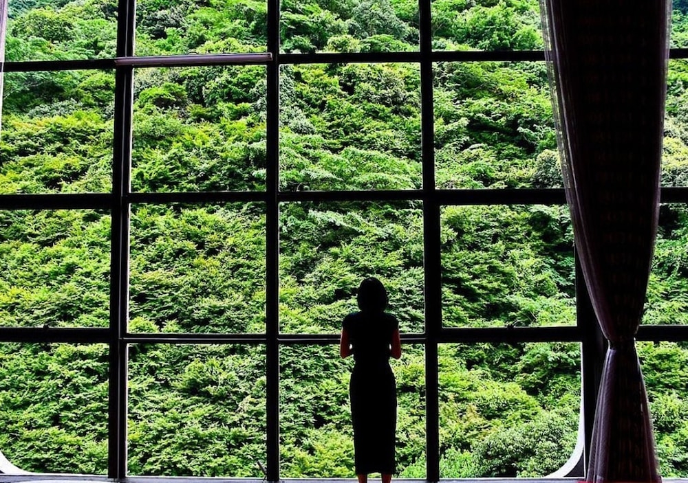 숙박 시설 내 편의 시설/서비스