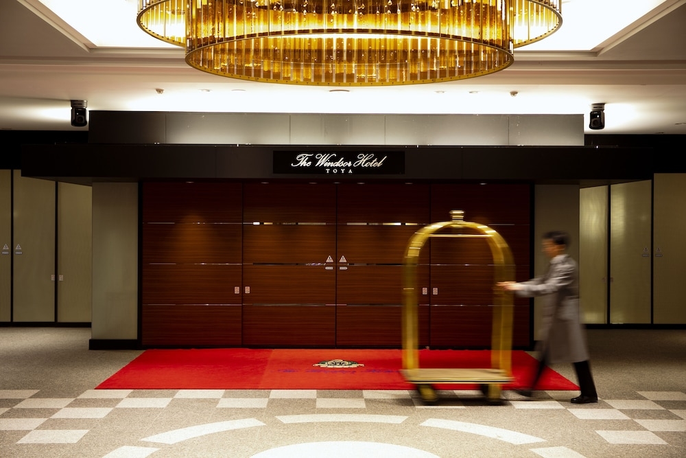 숙박 시설 입구