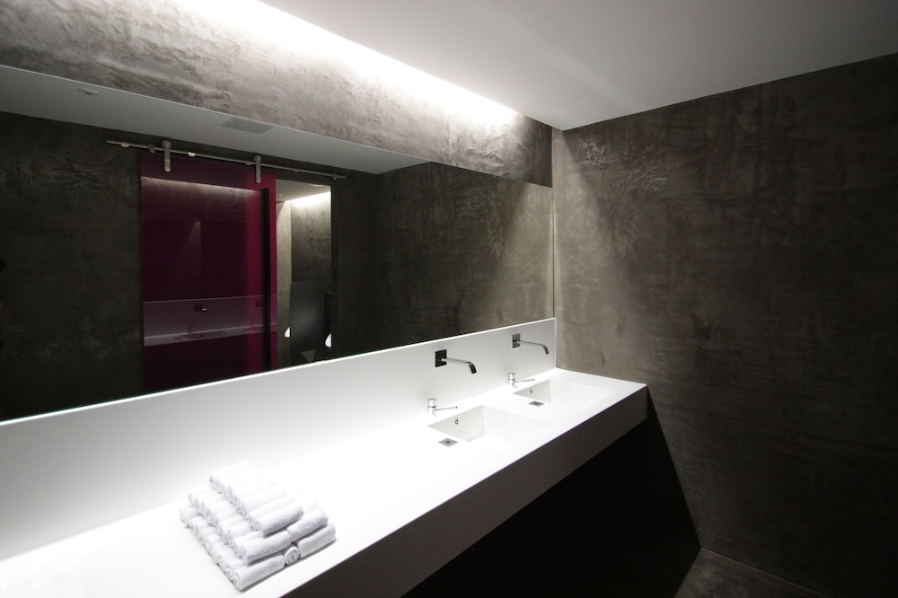 숙박 시설 내 편의 시설/서비스