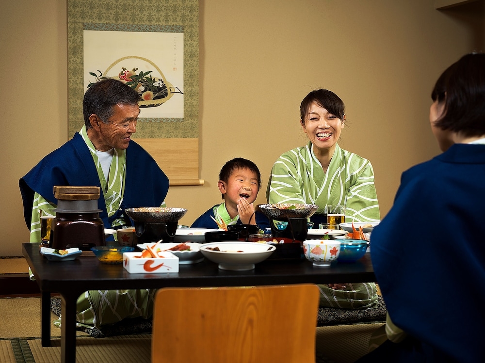 료칸 내 식사 공간