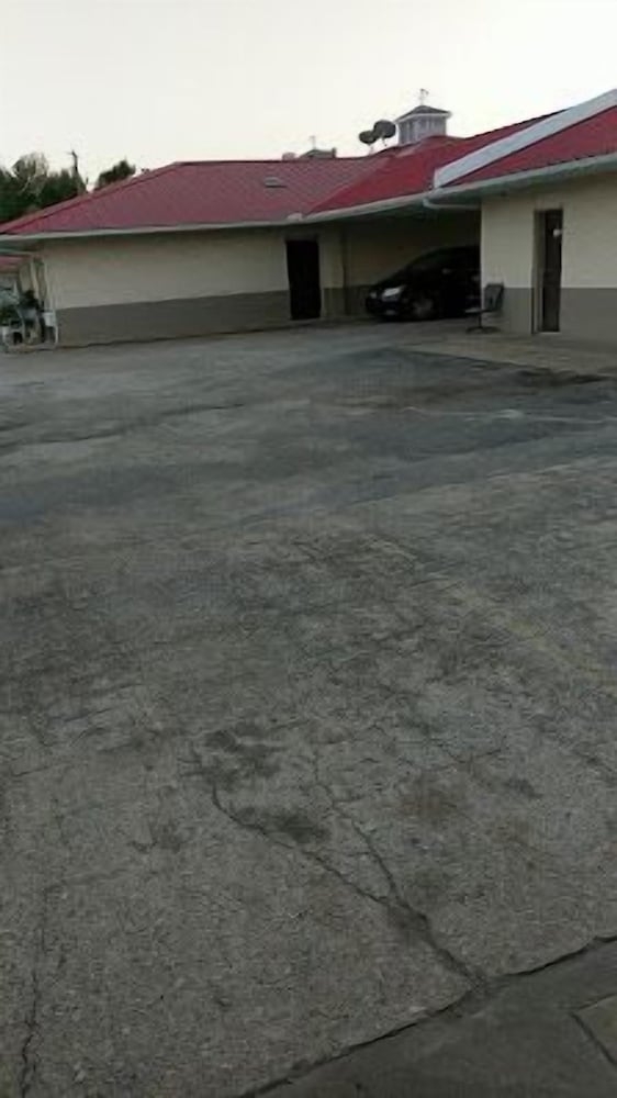 숙박 시설 구내